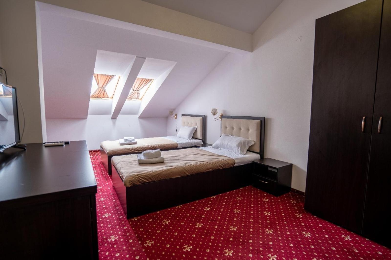 Hotel Noe Residence 티미쇼아라 외부 사진